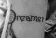 Traumfänger Tattoo mit Tattoo Spruch Dreamer